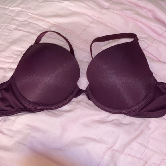 PINK Victoria’s Secret Bras - Picture 2 of 5